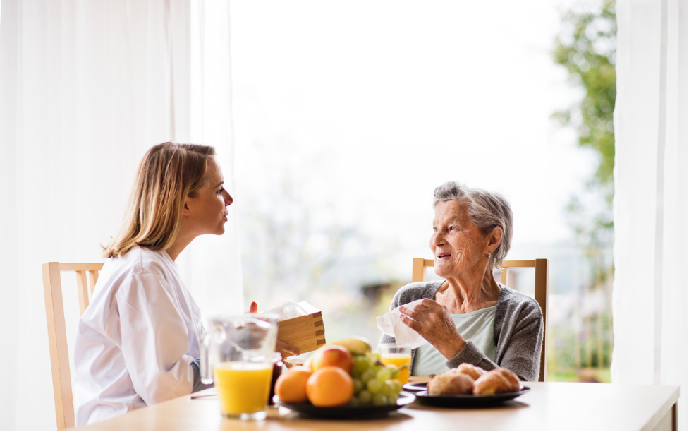 7 Dementia Caregiver Tips - Vineyard Senior Living